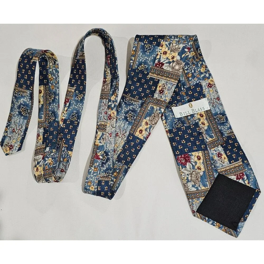 Silk Neckties(3), Van Huesen,Bill‎ Blass, and Calvin Klein Ties (Can seperate)
